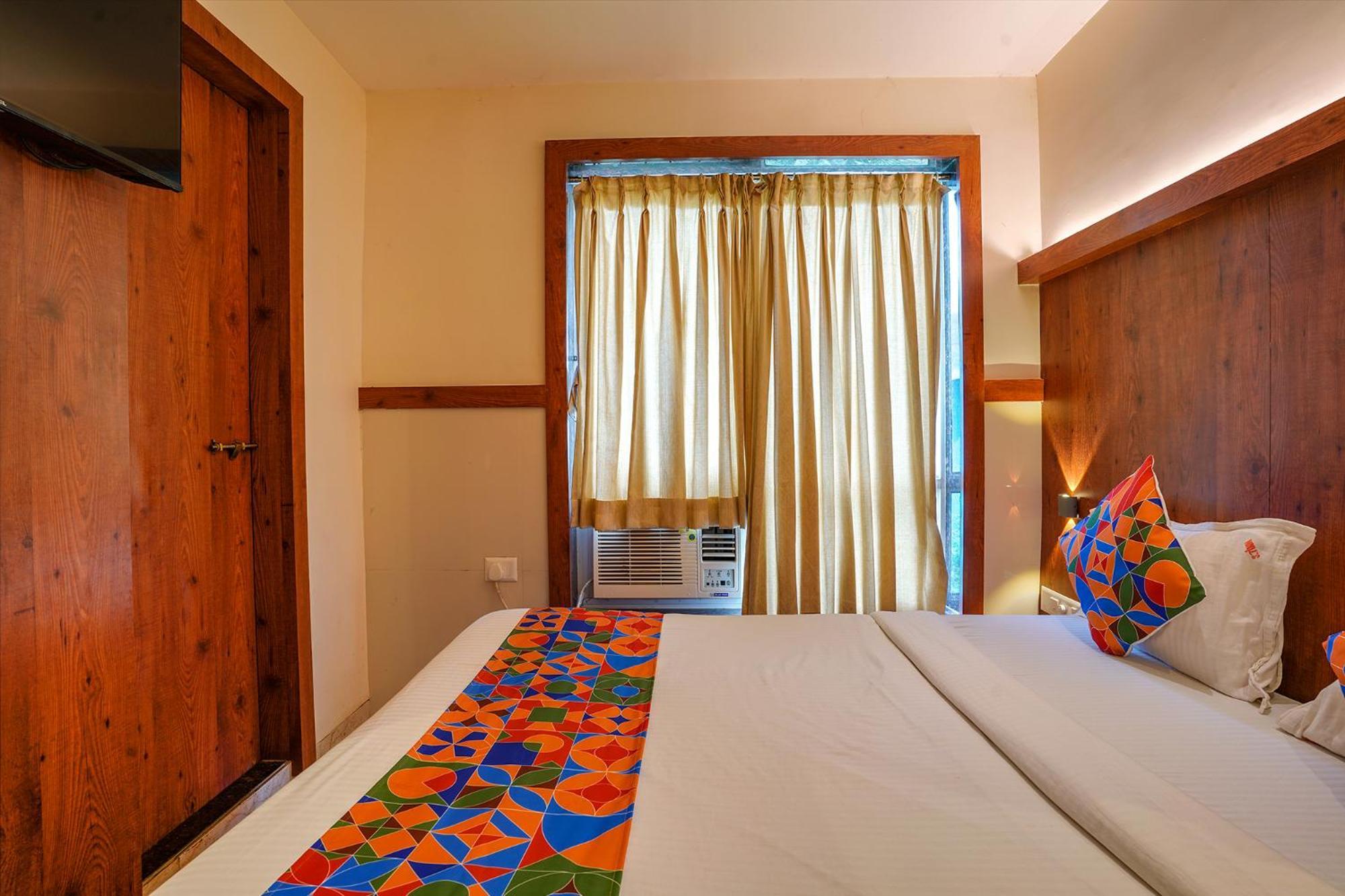 Fabexpress Super 7 Inn - Nr Rabale Station Navi Mumbai Kültér fotó