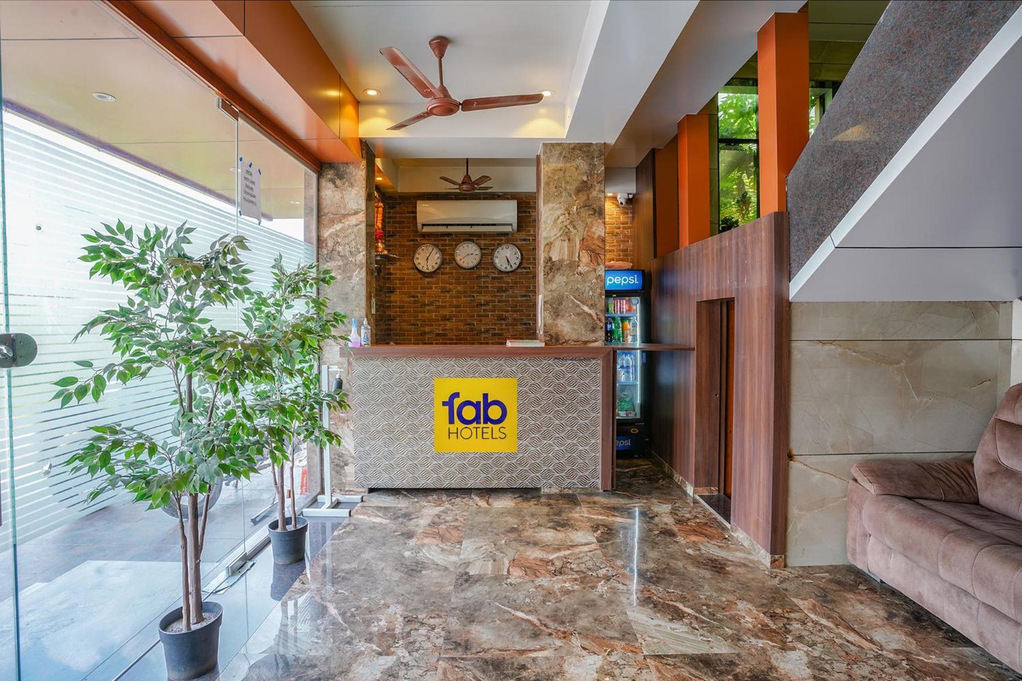 Fabexpress Super 7 Inn - Nr Rabale Station Navi Mumbai Kültér fotó