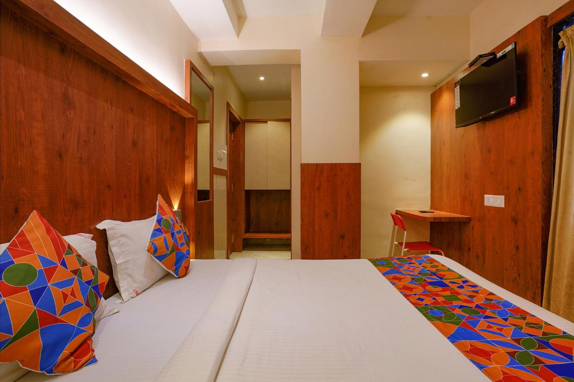 Fabexpress Super 7 Inn - Nr Rabale Station Navi Mumbai Kültér fotó