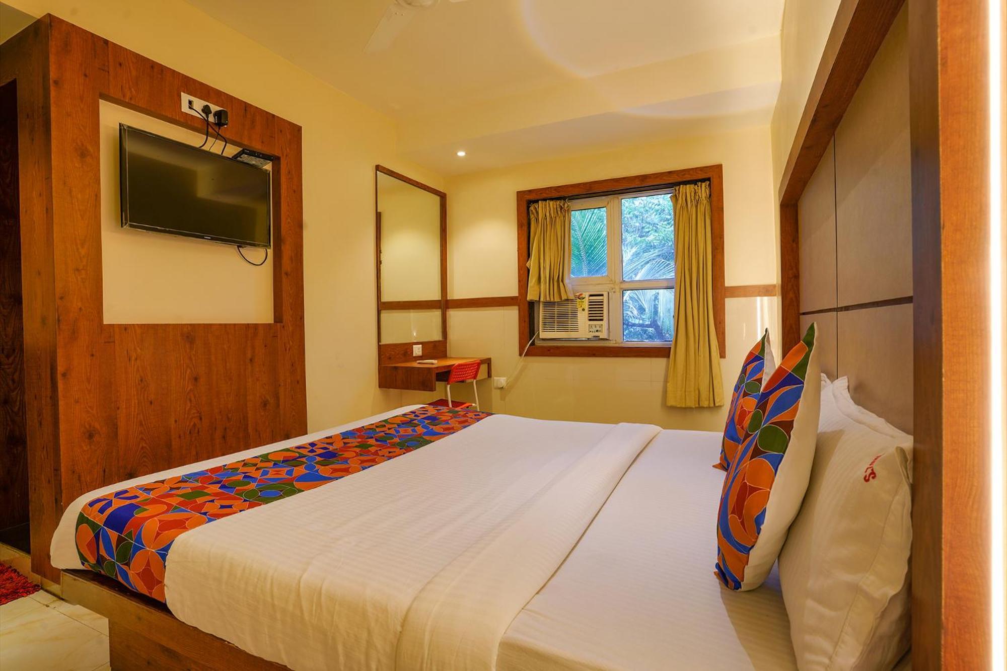 Fabexpress Super 7 Inn - Nr Rabale Station Navi Mumbai Kültér fotó
